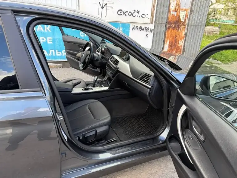 Продам bmw f30
2013Г куплена в 2014
246.000 Пробег
Мотор 1.6 турбо самый надежный и неприхотливый!
Автомобилем владею год, авто в самом достойнейшем состоянии которое вы только сможете найти у бмв ф30,тачка вся в родном окрасе все железо родное, машина без рыжиков без притертосей без вмятин без подкрасов, салон в идеале без притертосей и ремонтов, сохранено идеальное стоковое родное состояние, машина плотностью обслужена от и до не рубля вложений не требует!
Дополнительные видео можете попросить в тг, состояние авто, видео с толщиномером, фотки диагностики двигателя, все покажу!
Вин : x4x3a19430j672864
Цена 1.390.000р
Не рубля не скину и не торгуюсь не существует f30 в таком состоянии и близко за такие деньги, любые проверки с любыми подборщиками поддерживаю👍
Кто ищет тройку в этом кузове и приедет смотреть, сразу заберет я уверен 😉
T. G @former_emperor
Телефон : +79498460048 - фотография - 7