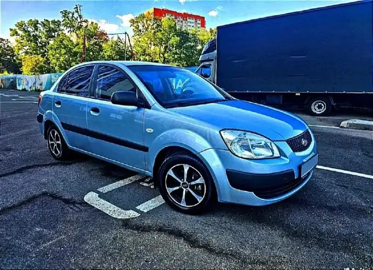 Продам kia рио 2007год. Механическая кпп. Кондиционер. Пробег 280 т. С машиной отдам второй комплект резины. Цена 500 т. Владелец. Телефон для связи, он же мах: +79495106662 или пишите смс, перезвоню ( иногда связь не очень )
📲 Tg: александр
📞 Звоните: +7(949)5106662 - фотография - 1