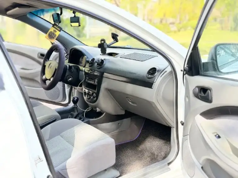 Продаётся chevrolet lacetti — надёжный и ухоженный автомобиль

Основные характеристики:
* Год выпуска: 2010
* Двигатель: 1.4 л (бензин)
* Коробка передач: механика
* Состояние: отличное, не требует вложений
* Комплектация: кондиционер, гидроусилитель руля

Описание:
Автомобиль в отличном техническом состоянии. Двигатель работает ровно, коробка передач переключается четко, без посторонних шумов. Кузов без серьезных дефектов, салон чистый и ухоженный. Машина полностью обслужена и готова к эксплуатации.

Документы:
Полный порядок, всё чисто.

Цена:
530 000 ₽

Контакты для связи:
☎ Телефон / whatsapp / telegram:
📞 +7 (949) 910-02-20
📞 +7 (909) 408-88-98 - фотография - 9
