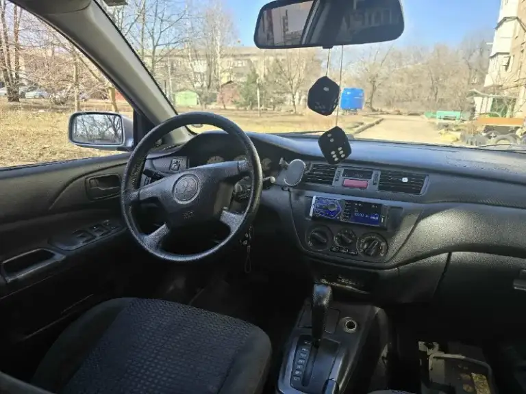Продам лансер 9 коробка автомат, в хорошем состоянии, не пинает, ходовая мячик, грм недавно менял, также менял масло, фильтра. Машина в хорошем состоянии, телефон для связи +79495105214 связи плохая, если что пишите в л. С. Цена 245.000торг возле капота.
📞 Звоните: +7(949)5105214 - фотография - 6