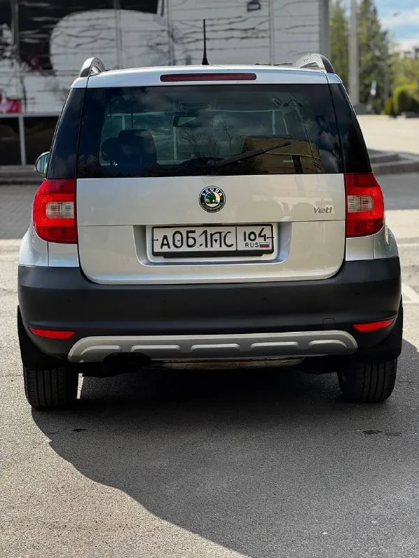Skoda yeti 1.2 tsi dsg 2011 г. В.
Компакт-кроссовер с турбо мотором в идеальном состоянии
Родном окрасе и минимальным пробегом 79000км
Салон как в новом авто!!!
За весь период 2 владельца, последние 10 лет владела женщина!!!
В максимальной комплектации
-Подогрев сидений/зеркал/форсунок омывателя
-Двухзонный климат-контроль
-Хорошая штатная мультимедиа balero (aux/ bt) 8 динамиков
-Датчик света и дождя
-Круиз контроль
-Задний парктроник
-Серво/мульти руль
-Зеркало с авто затемнением
-Полный бортовой компьютер
-Подсветка поворотов
-Подсветка в зеркалах
-Заводская тонировка
-Задний ряд сидений-трансформер
-Два комплекта ключей
-Оригинальные диски r17
-Сигнализация starline с автозапуском
По авто сделано очень большое то /замена цепи грм/масла фильтра/обслужено dsg
Автомобиль полностью готов к долгой, без проблемной эксплуатации!!!
Торг у капота!!!
Цена 785 тыс. Руб
Тг, вотсап +79493811593
Звоните +79495082418(max)
📲 Tg: @kloyastarlink
📞 Звоните: +7(949)3811593 - фотография - 5