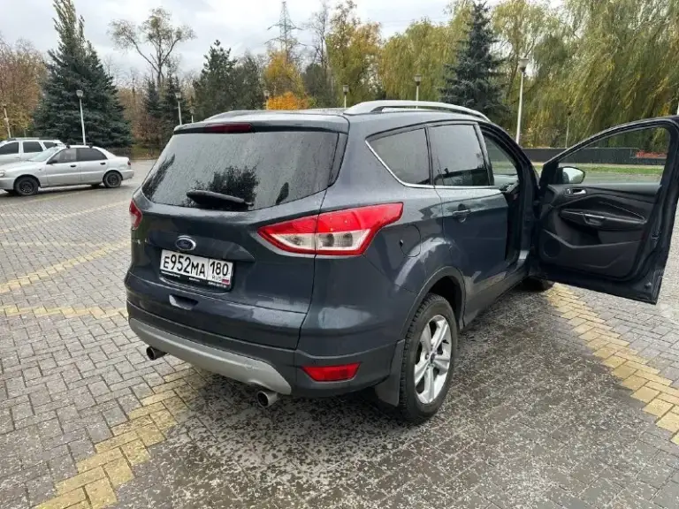 Продам ford kuga2 2014г, 1.6 экобуст, классический автомат, полный привод. 161 тысяч родного пробега. Машина в предмаксимальной комплектации. Двигатель, коробка, ходовая в отличном состоянии. Никаких вложений машина не требует сел и поехал. Сигнализация с автозапуском, 2 комплекта ключей. На 180 регионе я хозяин. То проходила своевременно по кузову полным порядок салон в отличном состоянии 10 из 10 масло не жрёт. Машина в дтп не участвовала цена : 1 050 000 ( без торга, цена и так сильно снижена в связи с срочной продажей ) +7949 46 40 912
📞 Звоните: +7(949)4640912 - фотография - 3