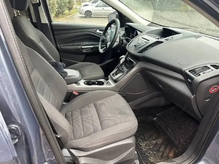 Продам ford kuga2 2014г, 1.6 экобуст, классический автомат, полный привод. 161 тысяч родного пробега. Машина в предмаксимальной комплектации. Двигатель, коробка, ходовая в отличном состоянии. Никаких вложений машина не требует сел и поехал. Сигнализация с автозапуском, 2 комплекта ключей. На 180 регионе я хозяин. То проходила своевременно по кузову полным порядок салон в отличном состоянии 10 из 10 масло не жрёт. Машина в дтп не участвовала цена : 1 050 000 ( без торга, цена и так сильно снижена в связи с срочной продажей ) +7949 46 40 912
📞 Звоните: +7(949)4640912 - фотография - 6