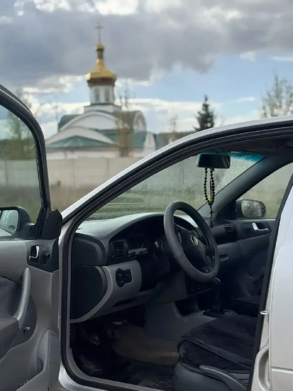 ❗️Продам skoda octavia a4, 2001 года выпуска❗️
✅ : 1.9 Sdi
✅Тех. Осмотр пройден !!
✅Продажа с гос. Номером.
✅Пробег 400к ( мотор после кап. Ремонта проехал ~15к )
✅Днище, стаканы идеал. По лкп есть возрастные косяки, все видно на фото.
✅Салон ухоженный, не прокурен.
✅Лобовое без сколов и трещин
✅ , Коробка в хорошем состоянии
✅Ходовая в отличном состоянии
✅Резина лето и зима в отличном состоянии
✅Я собственник, переоформление без проблем!
❗️Вписан фаркоп ( отдам в комплекте ). Отдам задние стойки с пружинами.
Цена: 365.000
Осмотр: г. Луганск
+7 959 152 0353
📞 Звоните: +7(959)1520353 - фотография - 5