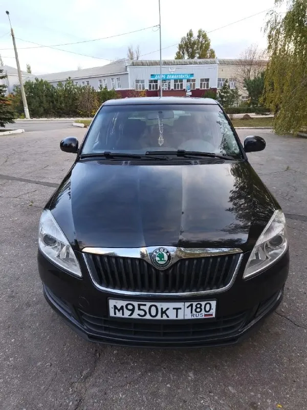 Продается skoda fabia 2011
Двигатель 1.4., механическая трансмиссия, пробег 198 000 км.
Vin: tmbec65j4c3023575

Продажа от собственника. Машина пригнана из германии в 2021 года. Мало эксплуатировалась в днр. Автомобиль полностью исправный, обслуженный и ухоженный, любые проверки.
В автомобиле полностью перебрана ходовая, рулевые тяги, наконечники, тормозная система. Стоит новая резина. Поменяны 2 радиатора системы охлаждения, кондиционер заправлен. Автомобиль вложений не требует, продажа не спешная, при необходимости то будет пройден оперативно. Учет 180, полное переоформление.

Цена 750 тыс. Руб. С аргументированным торгом у капота.
Тел: +79493188536 – наталья (собственник авто).
Осмотр г. Донецк (петровский, кировский р-ны). - фотография - 1