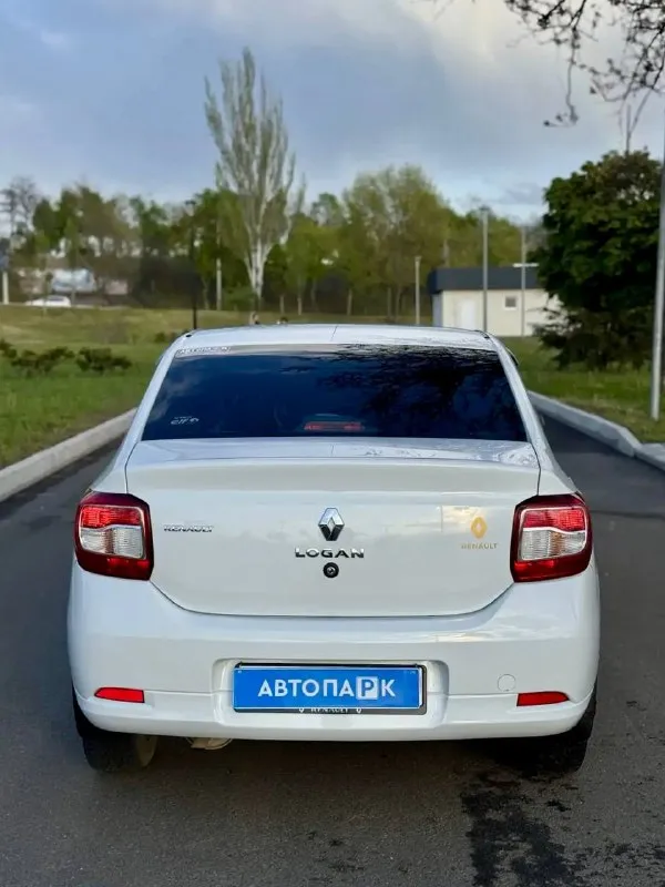 🇫🇷 Renault logan

💰Цена: 680 000р
🏢Город: мариуполь
📅Год выпуска: 2017
🧾Пробег: 86 530 км.
⚙️Двигатель: 1.6 8v.
⛽Топливо: бензин/газ
⚙️Кпп: механика

📞 Телефон:

+7-949-727-41-51
+7-949-551-91-52
+7-989-263-55-56

💾 Оп. .. Oji/40/e29c85.png')">✅ оцинкованный кузов
✅ Южная эксплуатация
⛽️ Гбо евро-4 вписан в птс

🚙 Двигатель k7m 1.6 8v. Самый надежный в линейке. Ходовая без посторонних звуков, мягкая, высокий клиренс.

❄️ Кондиционер, полный электропакет, гур, abs, airbag, оригинальная магнитола с bluetooth и usb, птф, центральный замок.

Улица шевченко 2️⃣6️⃣9️⃣

➕Автомобиль с пройденным техническим осмотром и готов к переоформлению.

🏦 Возможна продажа в кредит по двум документам. - фотография - 4