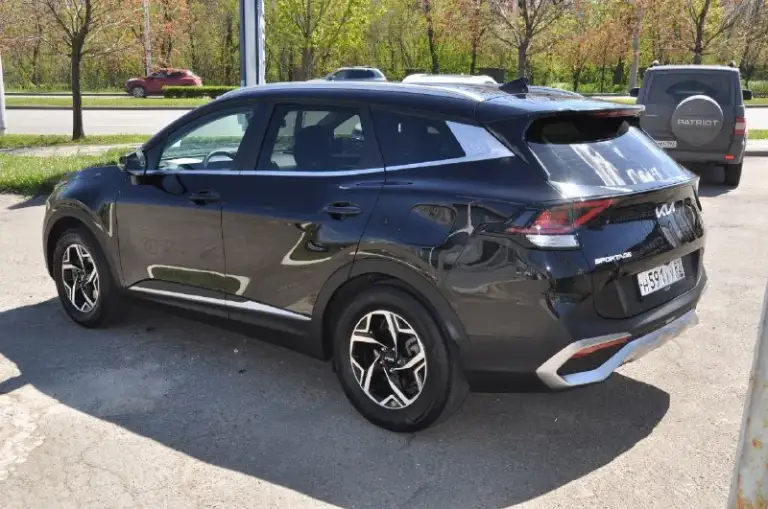 Kia sportage
Корейская сборка
Удлинённая версия
Безопасность целая
Стекла заводские
Кузов в заводском окрасе
Фронтальная часть поклеена антигравийной пленкой
• Год : 09/2021
• Двигатель : 1.6т (180 л. С. ) бензин
• Акпп : 7 ступеней
• Пробег : 56 т. Км
• Цвет : чёрный
• Привод : передний 2wd
Комплектация:
• Кожаный салон с перфорацией
• Подогревы и вентиляция сидений и руля
• Заводской удалённый автозапуск
• Парктроники
• Кнопка start/stop
• Двух зонный климат контроль
• Активный круиз контроль
• Без ключевой доступ keylessgo
• Авто складывание заркал
• Адаптивная led оптика, передняя и задняя
• 2 Ключа
• Камера заднего хода
• Диски r17
• Ходовые огни
• Электро ручник
• Система autohold
• Датчик смены полосы
• Дистроник
• Авто переключение ближнего/дальнего
• Датчик света
• Видеорегистраторы 2шт. (перед, зад)

3.250 🍋
+79493781111
Донецк
📞 🇷🇺 Звоните: +79493781111 - фотография - 3