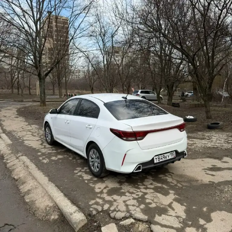 Продам kia rio 1,6 2022 года ! Пробег- 78000 км коробка автомат автомобиль в отличном состоянии, мотор и коробка работают без нареканий. Комплектация : 4 эсп, кондиционер, мультируль, подогревы передних сидений и руля. Дополнительно установлено круиз контроль и диодная оптика. Салон в идеале. Автомобиль полностью технически обслужен !имеется 2 косметических подкраса. В комплекте имеется летняя резина на дисках. Тех. Осмотр пройден, документы в порядке, полное переоформление. Цена : 1.310000 +79495279549
📞 Звоните: +7(949)5279549 - фотография - 4