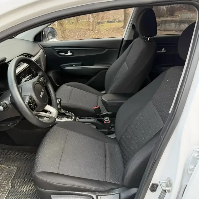 Продам kia rio 1,6 2022 года ! Пробег- 78000 км коробка автомат автомобиль в отличном состоянии, мотор и коробка работают без нареканий. Комплектация : 4 эсп, кондиционер, мультируль, подогревы передних сидений и руля. Дополнительно установлено круиз контроль и диодная оптика. Салон в идеале. Автомобиль полностью технически обслужен !имеется 2 косметических подкраса. В комплекте имеется летняя резина на дисках. Тех. Осмотр пройден, документы в порядке, полное переоформление. Цена : 1.310000 +79495279549
📞 Звоните: +7(949)5279549 - фотография - 6