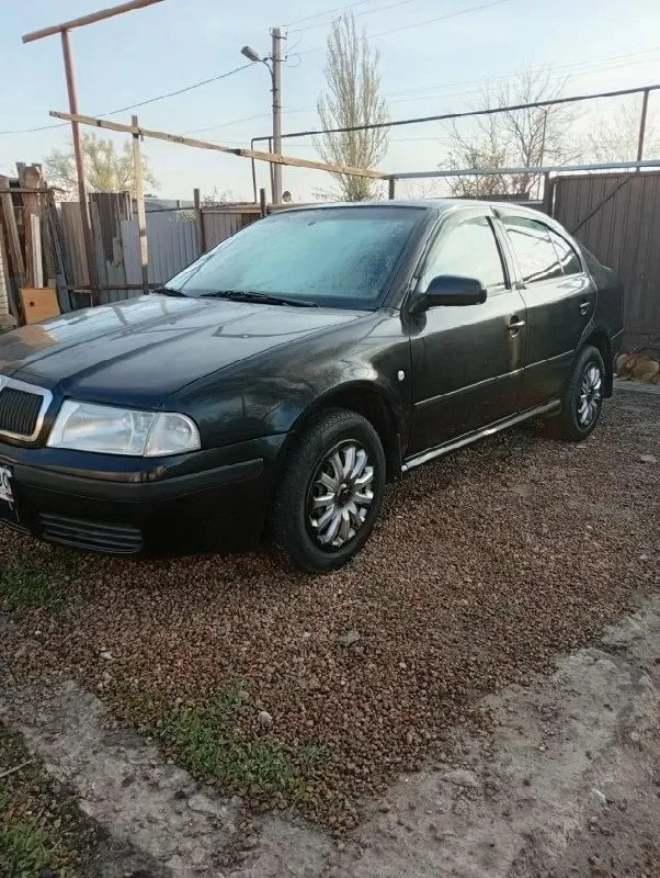 Skoda октавия, 1.6, механика, я собственник, газ/бензин, состояние хорошее, все работает, гнили нет, мотор работает хорошо, цена 500000 торг +7 949 511-14-65 сергей
📞 Звоните: +7(949)5111465 - фотография - 2