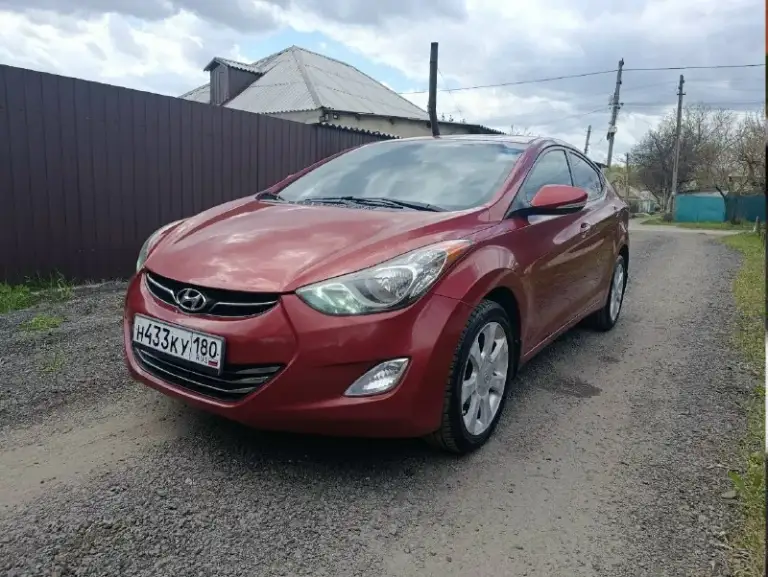 Продам hyundai elantra md 2011 год, акпп, двигатель 1.8 л. Собственник, владею с 2020 года. Авто был пригнан из америки в 2020 году. Машина в хорошем состоянии. Пробег на сегодняшний день 130000 миль. Полностью обслужена, вложений не требует. Предмаксимальная комплектация: -кожаный салон - электро люк -подогревы всех сидений - кондиционер -круиз контроль -громкая связь -4электро стеклоподъёмника -электро усилитель руля -блютуз -abs -esp и многое другое двигатель работает без нареканий, после капитального ремонта прошел около 15000 км. Также был заменён комплект цепи грм. Акпп 6 ступенчатая, переключает без пинков. Масло в коробке менял также 15000 км назад. Кондиционер холодит, печка греет. По электрике всё работает. Безопастность вся на месте, ошибок на приборке нет никаких. Резина на заводских литых дисках r17прошла один сезон. Газ пропан вписан в документах и идёт в комплекте с автомобилем( был снят с машины при ремонте двигателя). По документам полный порядок, переоф
📞 Звоните: +7(949)0238121 - фотография - 1