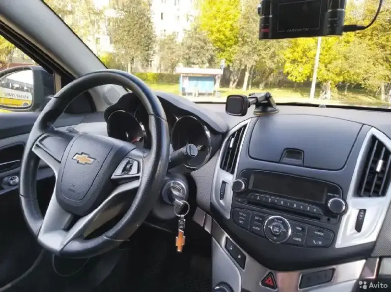Продажа в лнр
Продам chevrolet круз 2014 года 1.8, оригинальный пробег 132 тысячи, в отличном состоянии, обслуженная машина, заманены комплект грм, теплообменник, термостат, новые масла в двигателе и акпп
Машина находится в г луганск, цена 820.000
+79591329714
📞 Звоните: +7(959)1329714 - фотография - 6