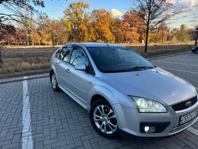 Продаю ford фокус (focus) 2007 1.6 мкпп, 115л. С. По машине было сделано очень много, сделал отдельный скрин, где все расписано по работам. Машину действительно хорошо обслуживали, не жалели денег, менял масло каждые 8 тысяч (только равенол). Установлены сразу после приобретения кожаные чехлы, которые до сих пор в отличном состоянии.
По кузову красил левое заднее крыло и водительскую дверь в косметических целях (фото «до» покажу)
Стоит качественный свет (габариты, ближний, дальний, птф) с led лампами. Фары отполированы и затянуты пленкой. Пробег- 258тыс
Машина действительна в отличном состоянии, вложений не потребует, т. К все сделано, все по ней расскажу, сел и поехал.
585 Тыс. Торг уместен.
Звоните по номеру.
Магнитола стоит уже штатная, teyes вытащил
+7(949)352-35-02
📲 Tg: @serj1kkk
📞 +7(949)3523502
📲 Tg: @serj1kkk
📞 Звоните: +7(949)3523502 - фотография - 6