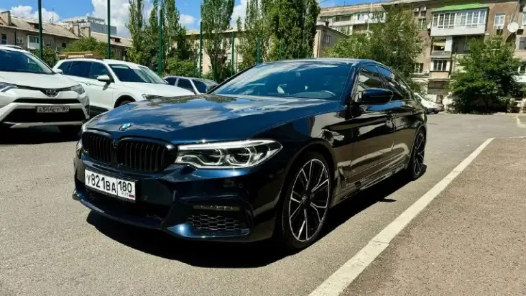 Продам bmw 540d xdrive (3 литра 320л. С. , полный привод), 2019 г. В.
Цена: 4,690,000₽ торг.
Пробег 98 тыс. Км. Во владении с июня 23 года, есть bmw air (данные машины в германии, пробег, комплектация). Автомобиль целый, без дтп и окрасов, все стекла заводские.
Машина вся оклеена в бронепленку (shadow guard) и покрыта керамикой (krytex), также оклеены глянцевые элементы в салоне и монитор мультимедиа с приборной панелью. Два комплекта оригинальных ковров.
Немного о комплектации:
- Адаптивные led фары
- Датчики мертвых зон
- Проекция на лобовое
- 4-Х зонный климат
- Подогрев/вентиляция, память передних сидений
- Подогрев задних сидений
- Ломающиеся спинки передних сидений
- Электропривод крышки багажника (+открытие взмахом ноги)
- Заводской м пакет
- Адаптивный круиз контроль, удержание в полосе
- Датчик дождя/света
- Парктроник 360
- Камера заднего вида
- Заводской shadow line
- Тормоза м performance
Автомобиль обслужен, есть вся история моего владения.
+79493509152
📞 Звоните: +7(949)3509152 - фотография - 2