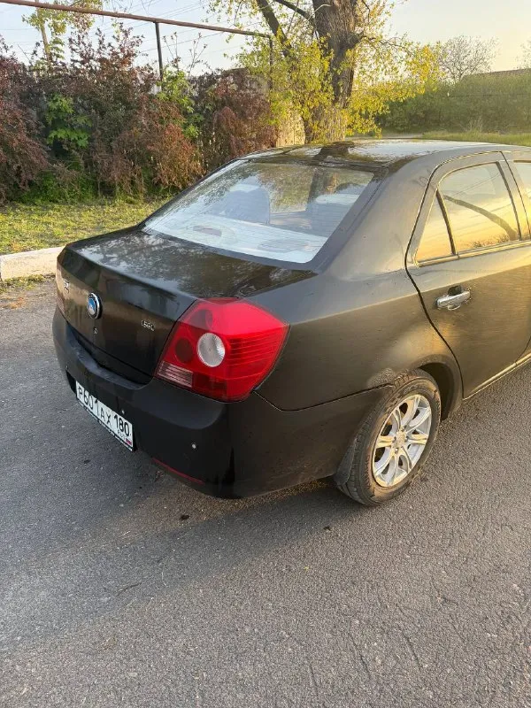 Продам gelly mk 2011г.

Ходовая обслужена, не чего не гремит.
Задние амортизаторы kyb
Диски тормозные, колодки передние - новые.
Производилась замена диска сцепление.
Заменён вакуумный усилитель тормозов, +гтц.
Новое масло акпп.
Радиатор печки - новый.
Шины новые, kumho ecsta.
Магнитола 2din.

Гидроусилитель, парктроники, стеклоподёмники, abs, кондиционер - всё работает.
Безопасность на месте, в дтп не была.
Дно автомобиля целое, есть моменты по кузову.

Цена 250 000р. Тел. +79497130769 мариуполь. - фотография - 3