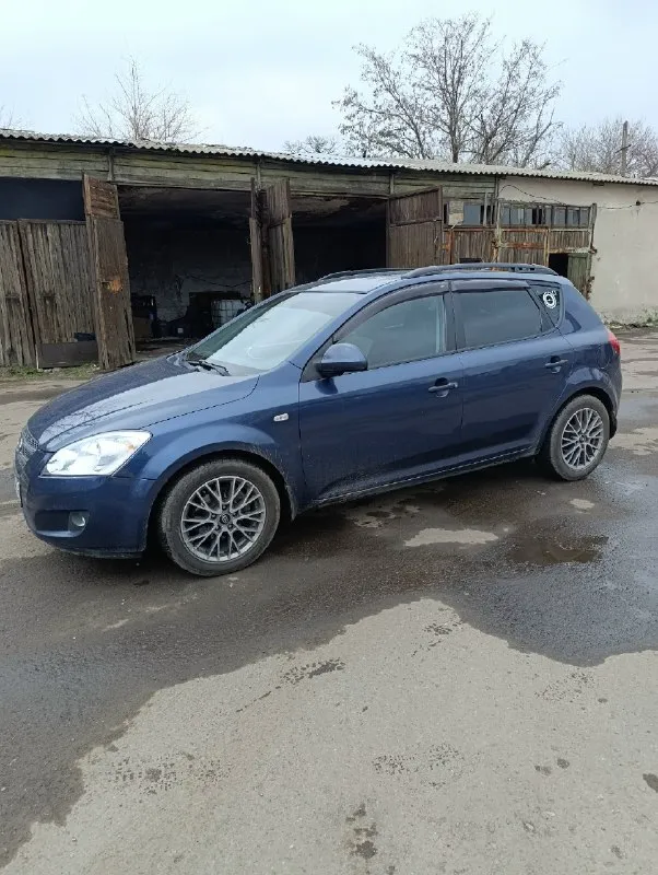 В продаже kia ceed 2008 года. Шестнадцати клапанный цепной мотор, коробка механика. Пробег 351 000 после недавнего капитального ремонта. В авто все работает. Машина местная, не пригон, масло фильтра только заменил. Два комплекта резины. Магнитофон с камерой заднего вида, видио регистратор. Продажа только с переоформлением, езжу каждый день, техосмотр пройден. Продажа не спешная, марофет не наводил, продается как есть. Автомобиль мой лично, не перекуп. Территориально макеевка. Стоимость авто 650 000₽ торг заинтересованному покупателю. Звонить по номеру +79496379439 всем удачных продаж и покупок.
📞 Звоните: +7(949)6379439 - фотография - 2