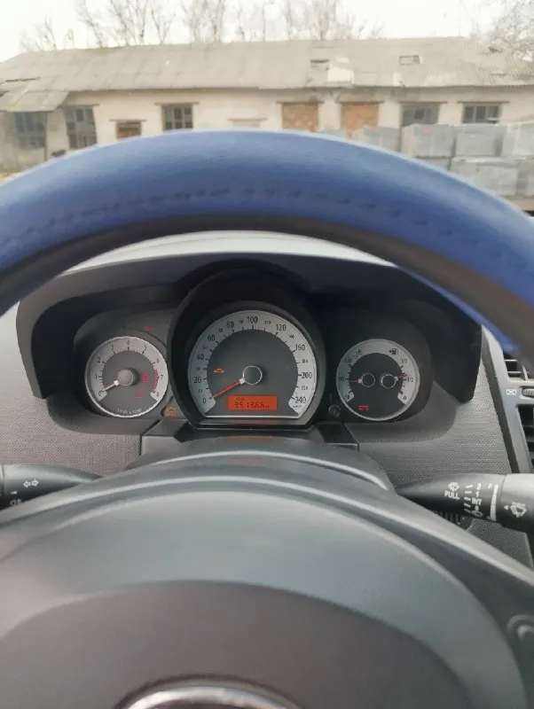 В продаже kia ceed 2008 года. Шестнадцати клапанный цепной мотор, коробка механика. Пробег 351 000 после недавнего капитального ремонта. В авто все работает. Машина местная, не пригон, масло фильтра только заменил. Два комплекта резины. Магнитофон с камерой заднего вида, видио регистратор. Продажа только с переоформлением, езжу каждый день, техосмотр пройден. Продажа не спешная, марофет не наводил, продается как есть. Автомобиль мой лично, не перекуп. Территориально макеевка. Стоимость авто 650 000₽ торг заинтересованному покупателю. Звонить по номеру +79496379439 всем удачных продаж и покупок.
📞 Звоните: +7(949)6379439 - фотография - 4