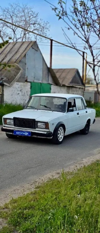 🇷🇺 Ваз 2107 16v
💰Цена: 250 000р
🏢Город: мариуполь
📅Год выпуска: 1997
⚙️Двигатель: 1.6
⛽Топливо: бензин
⚙️Кпп: механика
📞 Телефон:
+7-949-727-41-51
+7-989-263-55-56
+7-949-551-91-52
💾 Описание:
✅ Установлен 126 шеснарь
- По мотору: низ приора, башка запил, максимальный лёгкий клапан и тарелка, валы спорт маш 10,9/305 фаза, разрезные шестерни, дросселя левин сильвер топ, выхлоп dk pro 4.1, насос волга, форсунки газель, противоотливной поддон, коробка 4ст. Не хрустит и не выбивает, новый редуктор 2102 на заварке, передняя подвеска вся новая, рычаги дрифт дикие 2.0 st-auto, шаровые, наконечники, сайлентблоки, стойки стабилизатора новые trs sport, пружины перед-зад технопарк рессор -50, рулевая рейка от иж ода, рулевая колонка от ваз 2114, передние вентилируемые тормоза и суппорта от переднего привода, гидроручник.
✅ Вся машина в полной шумоизоляции
✅ Кузов не гнилой, очень крепкий. Салон в отличном состоянии.
✅ Документы в полном порядке.
Улица шевченко 269 - фотография - 1