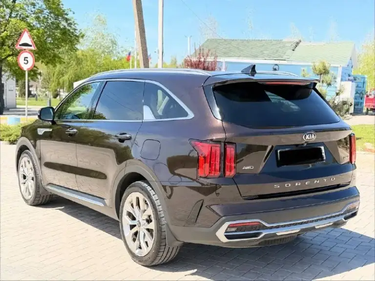Kia sorento
Официал автомобиль делерский!!!

2020Г crdi 2.2 автомат
4Wd полный привод,
В максимальной комплектации❗️
7-Ми местный !!
Автомобиль в заводском окрасе!!!!!!
В очень хорошем состоянии!
Повторюсь в максимальной комплектации!!!!
Крыша панорама,
Салон кожа,
Обдув и подогрев сидений передних и задних,
Камера 360,
Удержание полосы,
Проекция,
Распознание знаков,
Парктроники,
Климат-контроль двухзонный,
Круиз-контроль,
И очень очень многое другое
Все не перечислить!!!
С документами полный порядок!!!!!
Переоформление в мрэо!!!
Диагностическая карта есть!!!!
Цена 3,200₽🔥
Все вопросы по тел +79495722131 - фотография - 1