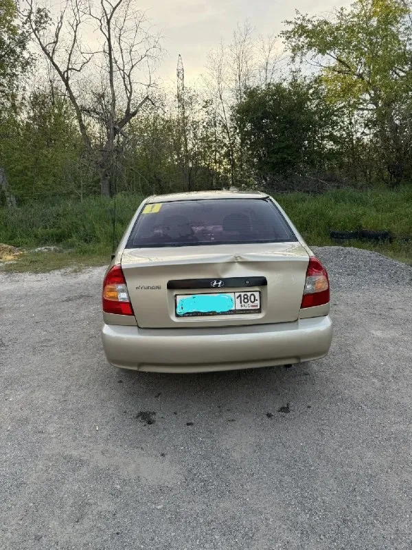 Hyundai accent тагаз ii, 2006. Продам акцент в хорошем технической состоянии, ходовая часть хорошо обслужена, солон в хорошем состоянии, коробка не хрустит не выбивает, кузов требует небольшой уход, как видно багажник имеет на ребре жёсткости вмятину, вовремя проводились технические обслуживания и замена всех расходников, печка кондиционер в работают, центральный замок, два комплекта резины, в целом машина едет бодро, сел поехал, цену вижу 420 тыс руб. Торг уместен, все остальные вопросы по телефону +7 949 823 35 45 или в л. С
📞 Звоните: +7(949)8233545 - фотография - 4