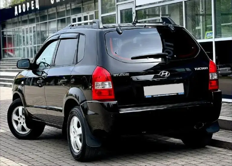 ✅Продам hyundai tucson
✅Год:2008
✅ :2Л
✅Коробка:механика
✅Цена:865.000₽
✅2 Владельца
✅Номер: +79494952372 или +79491003435 на обоих номерах есть телеграмм и макс
Авто в отличном состоянии без вложений сел и поехал, кузов автомобиля соответствует фотографиям, техническая часть обслужена на 5+ чистый и ухоженный салон, машина только после полной полировки и химчистки, таких вариантов на рынке очень мало! Два комплекта колес зима лета оба на дисках! Два ключа!хорошая комплектация:подогревы сидений, кондиционер, большой сенсорный монитор с aux, bt, камера заднего вида, электра зеркала, подогрев заднего стекла, полный бортовой компьютер, abs, esp, биксенонавые фары, центральный замок, сигнализация с обратной связью, и многое другое больше информации по телефону! 📱
📞 Звоните: +7(949)4952372 - фотография - 2