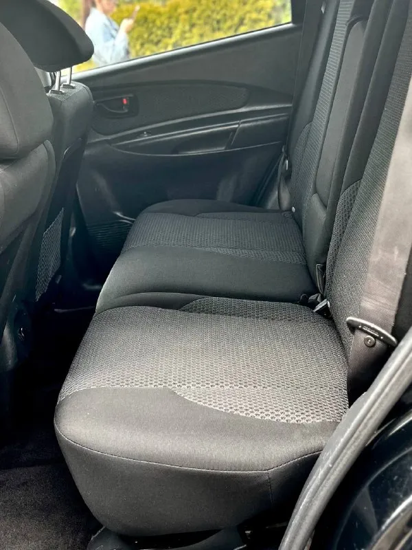 ✅Продам hyundai tucson
✅Год:2008
✅ :2Л
✅Коробка:механика
✅Цена:865.000₽
✅2 Владельца
✅Номер: +79494952372 или +79491003435 на обоих номерах есть телеграмм и макс
Авто в отличном состоянии без вложений сел и поехал, кузов автомобиля соответствует фотографиям, техническая часть обслужена на 5+ чистый и ухоженный салон, машина только после полной полировки и химчистки, таких вариантов на рынке очень мало! Два комплекта колес зима лета оба на дисках! Два ключа!хорошая комплектация:подогревы сидений, кондиционер, большой сенсорный монитор с aux, bt, камера заднего вида, электра зеркала, подогрев заднего стекла, полный бортовой компьютер, abs, esp, биксенонавые фары, центральный замок, сигнализация с обратной связью, и многое другое больше информации по телефону! 📱
📞 Звоните: +7(949)4952372 - фотография - 8