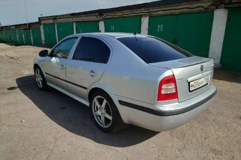 Skoda октавия.
2010 Год выпуска.
Объём двигателя 1.8.
Пробег 320т. Км ( 30т. Км назад был ремонт двс и замена сцепления).
Без дтп ( родном окрасе).
Кузов без ржавчины и дыр ( присутствуют сколы по кузову).
Автомобиль в хорошем состоянии.
Резина: лето/зима.
Отдам турбину и рулевую рейку ( после ремонта).
Цена 680т. Руб
+79493828700
📞 Звоните: +7(949)3828700 - фотография - 2