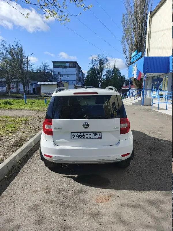 Продаю авто skoda йети 2014 года, 105 л. С. 1,2 турбо, бензин, 6 ступка механика, передний привод, высокий клиренс, хороший городской паркетник, по кузову в хорошем состоянии, ходовка не стучит и не гремит, салон в хорошем состоянии, пробег 206тыс. Км, много чего сделано, из недавнего поменял броне провода, свечи иридиевые, заменил масло в двигателе и в коробке, маленький расход топлива, цена 870 т. Руб. , без залогов, штрафов, и прочего, оформление без проблем город донецк +79496842358
📞 Звоните: +7(949)6842358 - фотография - 5