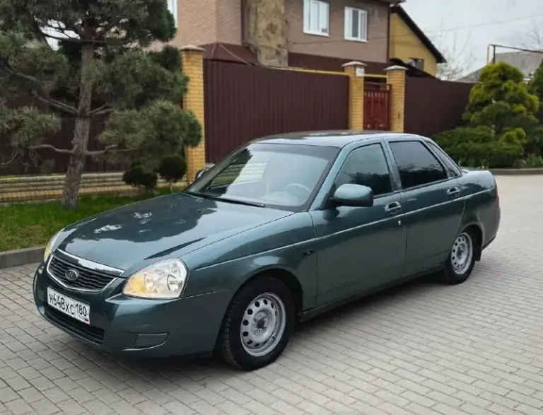 Продам lada priora ( лада приора ) 2008 года выпуска✅
Я хозяин, машина на мне, то пройдено, по документам машина чистая, готова к переоформлению✅
Двигатель 1.6, шеснарь, работает отлично, коробка без нареканий, работает четко, варить и красить ничего не надо. За машиной ухаживали, все делали во время, стаканы все эти моменты в отличном состоянии.
Стоит музыка, с усилителем, 2 стеклоподъемника, эур, abs.
За дополнительными фото, видео в лс📸
Осмотр г. Донецк/шахтерск🌇
Цена: 410.000 тысяч рублей, обоснованный торг.
Обращаться по номеру телефона
+7(949)855-47-22 - фотография - 2