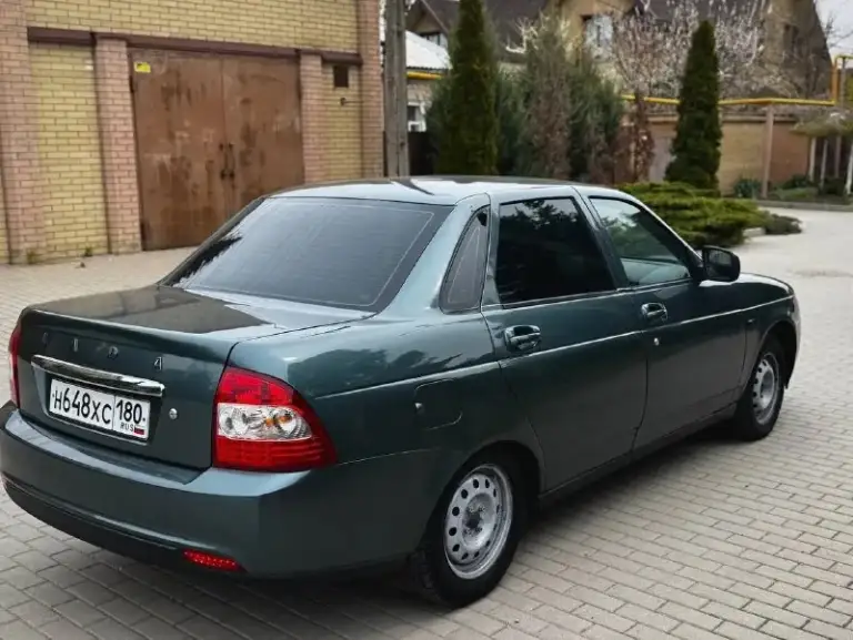 Продам lada priora ( лада приора ) 2008 года выпуска✅
Я хозяин, машина на мне, то пройдено, по документам машина чистая, готова к переоформлению✅
Двигатель 1.6, шеснарь, работает отлично, коробка без нареканий, работает четко, варить и красить ничего не надо. За машиной ухаживали, все делали во время, стаканы все эти моменты в отличном состоянии.
Стоит музыка, с усилителем, 2 стеклоподъемника, эур, abs.
За дополнительными фото, видео в лс📸
Осмотр г. Донецк/шахтерск🌇
Цена: 410.000 тысяч рублей, обоснованный торг.
Обращаться по номеру телефона
+7(949)855-47-22 - фотография - 8