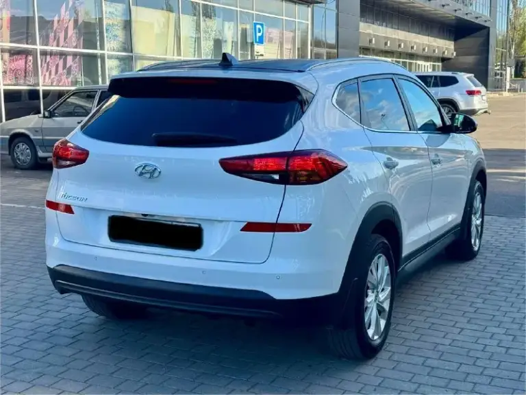 Hyundai tucson рестайлинг
Год выпуска 2019
Двигатель 2.0 бензин
Коробка автомат
Пробег 121 тыс. Км
Автомобиль официал в отличном состоянии,
Кузов без дтп весь в заводском окрасе,
Весь обслужен вложения не какого не требует !
Хорошая комплектация,
Бесключевой доступ,
(Start-stop),
Климат-контроль,
Круиз-контроль,
Датчики света и дождя,
Подогрев руля,
Подогревы сидений,
Парктрони,
Carplay,
Камера заднего вида,
И многое другое.
С документами полный порядок,
Продажа с полным переоформлением в мрэо
Г. Донецк
Цена 1.980 тыс. ₽
Звоните остальное по
+79495210905
📲 Tg: r. B
📞 Звоните: +7(949)5210905 - фотография - 4