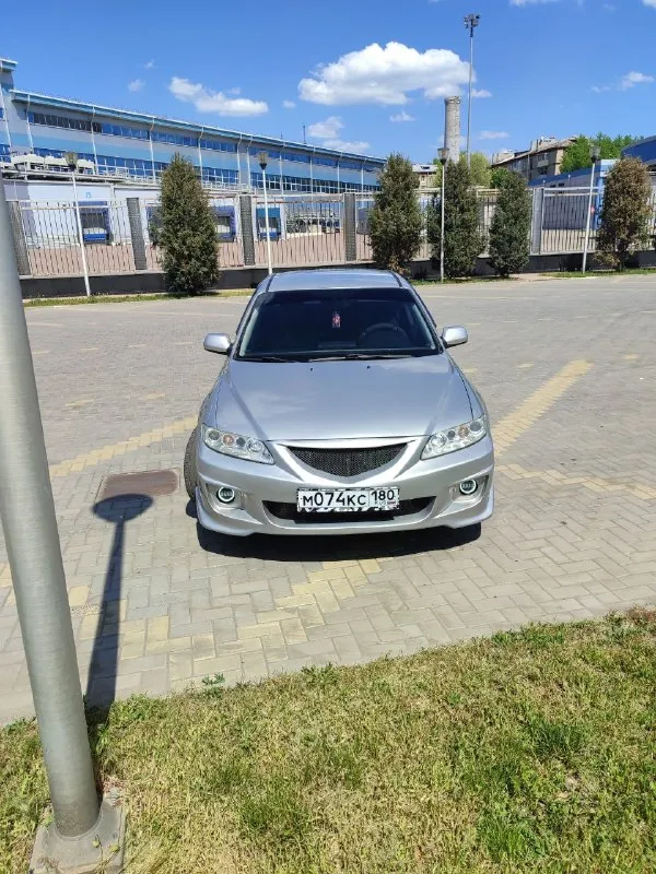 Mazda 6 gg 2004 г. В. Мотор 2.0, 147л/с, на машину денег не жалел. Едет отлично, не дымит, масло от замены до замены доливать не надо. Пробег 214.000 коробка механика 5 ст. , работает отлично. Кузов для своих лет в отличном состоянии, все обработано, без шпаклёвки! Произведена замена цепи месяц назад. В авто есть: круиз контроль, 4 авто эл. Подъемника, гур, abs, стабилизация, эл. Зеркала, климат контроль, подогревы сидений, новые led туманки (свет отличный), установлена хорошая музыка и сабвуфер, все работает! Салон в хорошем состоянии. 18е диски vossen новые без сколов на новой резине + дополнительный комплект родных дисков (титаны) на зимней резине (проехала 1 сезон), 2 комплекта ключей, авто сел и уехал! Учет рф, автомобиль выделяется в потоке. Цена : 650.000₽, донецк +79493373805
📞 Звоните: +7(949)3373805 - фотография - 2