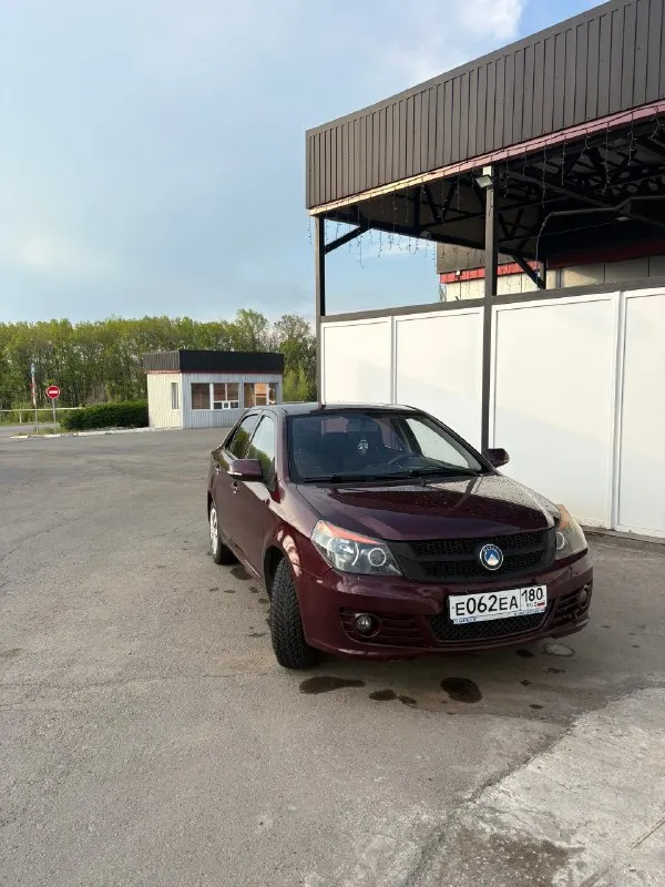 Продам geely gs6, 2014г. В родного пробега 150тыс, в отличном техническом состоянии, мотор работает ровно, коробку не выбивает, все передачи включаются без хрустов, по комплектации, птф, 4эсп подогрев передних сидений, кондиционер, проведенные работы по машине( замена элементов подвески стойки, отбойники, подшипники, гранаты( внут. Наруж) замена масел в коробке и двигателе, замена ремня грм на пробеге 123.573 судя по надписи на крышке грм, замена генератора и вспомогательных ремней) есть небольшой момент по кузову на задней арке( китаец что еще сказать) есть комплект летней резины, машина зиму стояла в гараже (без отопления) за машину хочу 345 тыс. Рублей обоснованный торг у капота, на смотрины не езжу, по телефону торги не веду, есть интерес приезжайте смотрите любые проверки за ваши деньги 🫰
Писать в личку либо по номеру +79490434008 миранда г. Снежное днр
📞 Звоните: +7(949)0434008 - фотография - 1