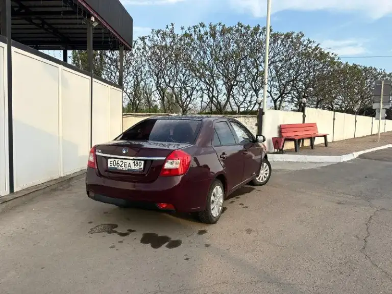 Продам geely gs6, 2014г. В родного пробега 150тыс, в отличном техническом состоянии, мотор работает ровно, коробку не выбивает, все передачи включаются без хрустов, по комплектации, птф, 4эсп подогрев передних сидений, кондиционер, проведенные работы по машине( замена элементов подвески стойки, отбойники, подшипники, гранаты( внут. Наруж) замена масел в коробке и двигателе, замена ремня грм на пробеге 123.573 судя по надписи на крышке грм, замена генератора и вспомогательных ремней) есть небольшой момент по кузову на задней арке( китаец что еще сказать) есть комплект летней резины, машина зиму стояла в гараже (без отопления) за машину хочу 345 тыс. Рублей обоснованный торг у капота, на смотрины не езжу, по телефону торги не веду, есть интерес приезжайте смотрите любые проверки за ваши деньги 🫰
Писать в личку либо по номеру +79490434008 миранда г. Снежное днр
📞 Звоните: +7(949)0434008 - фотография - 3