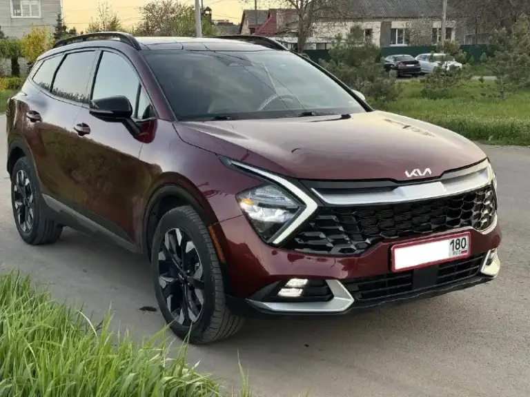 Срочно продам kia sportage
Год выпуска: 2022
Пробег: 40 000 км
Модификация: 2,5 (189 л. С. )
Тип двигателя: бензин
Коробка передач: автомат
Привод: полный
Комплектация: x-line
Цвет: красный
Один владелец.
Брал с пробегом 34 500км
-Удержание в полосе
-Круиз-контроль
-Климат-контроль
-Камера заднего вида
-Старт-стоп
-Подогрев сидений
-Электропривод сидений
-Эл-стеклоподъёмники (передние и задние)
-Эл-регулировка зеркал
-Панорама
-Русифицирована
-Полностью обслужена, поменяны все расходники, установлены хорошие тормоза (брали машину и обслуживали для себя)
В связи с определенными обстоятельствами авто продается в кротчайшие сроки!
В продаже kia sportage в идеальном техническом и внешнем состоянии.
Состояние нового авто. Переоформление после 1 ноября.
Авто в г. Макеевка, днр.
Цена: 3 100 000 рублей
Контакты:
+7 949 398 58 38
Иван - фотография - 3