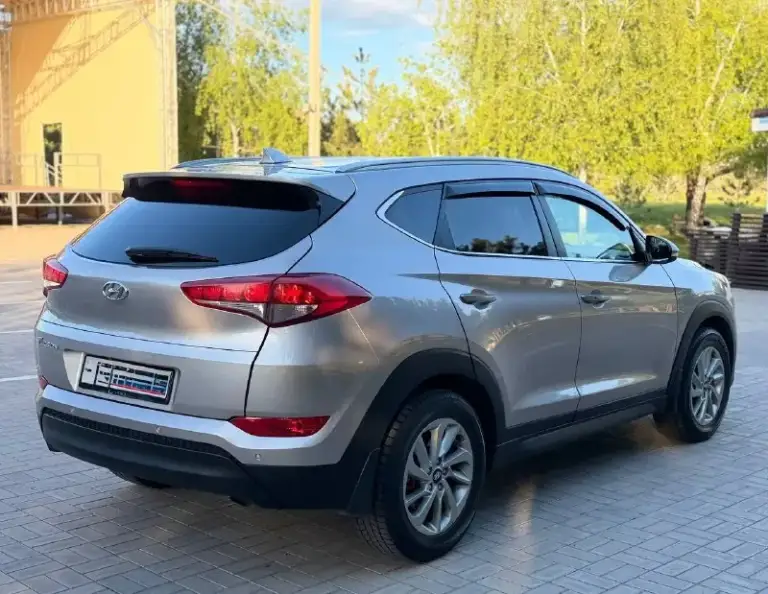 Hyundai tucson
Официал
Максимальная комплектация ❗️❗️
2017Г автомат 2.0 бензин
Автомобиль в хорошем состоянии!
Есть все для комфортного вождения!!!
Без ключевой доступ,
Старт/стоп,
Автозапуск,
Салон кожа,
Подогрев сидений передних и задних,
Камера заднего вида,
Монитор,
Мульти/руль,
Климат/контроль,
Круиз/контроль,
Парктроники,
Авто свет,
Датчик дождя,
И многое другое….
С документами полный порядок!!!!
Диагностическая карта есть!!!!
Переоформление в мрэо!!!
Цена 1.765₽ цена на пару дней!!!!!
Все вопросы по тел: +79495396488 - фотография - 6