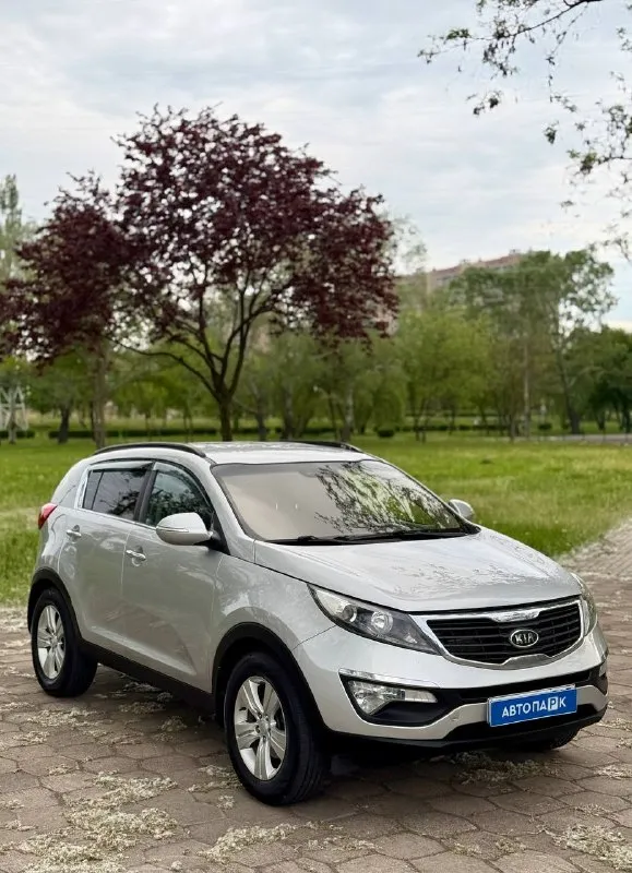 ⚪️ Kia sportage

💰Цена: 1 300 000р
🏢Город: мариуполь
📅Год выпуска: 2012
🧾Пробег: 159 660 км.
⚙️Двигатель: 2.0
⛽Топливо: бензин
⚙️Кпп: автомат

📞 Телефон:

+7-949-727-41-51
+7-989-263-55-56
+7-949-551-91-52

💾 Описание:

Sportage - безусловн. .. > отличное состояние
✅ Хорошая комплектация
✅ Кузов без коррозии
✅ Южная эксплуатация
✅ Техническая часть на 5+

Кондиционер ❄️ (холодит отлично), подогрев сидений, полный электропакет, птф, abs, airbag, гур, android магнитола, отличная резина на оригинальных литых дисках.

Улица шевченко 2️⃣6️⃣9️⃣

➕Автомобиль с пройденным техническим осмотром и готов к переоформлению.

🏦 Возможна продажа в кредит по двум документам. - фотография - 1