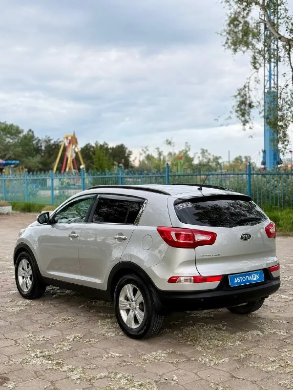 ⚪️ Kia sportage

💰Цена: 1 300 000р
🏢Город: мариуполь
📅Год выпуска: 2012
🧾Пробег: 159 660 км.
⚙️Двигатель: 2.0
⛽Топливо: бензин
⚙️Кпп: автомат

📞 Телефон:

+7-949-727-41-51
+7-989-263-55-56
+7-949-551-91-52

💾 Описание:

Sportage - безусловн. .. > отличное состояние
✅ Хорошая комплектация
✅ Кузов без коррозии
✅ Южная эксплуатация
✅ Техническая часть на 5+

Кондиционер ❄️ (холодит отлично), подогрев сидений, полный электропакет, птф, abs, airbag, гур, android магнитола, отличная резина на оригинальных литых дисках.

Улица шевченко 2️⃣6️⃣9️⃣

➕Автомобиль с пройденным техническим осмотром и готов к переоформлению.

🏦 Возможна продажа в кредит по двум документам. - фотография - 4