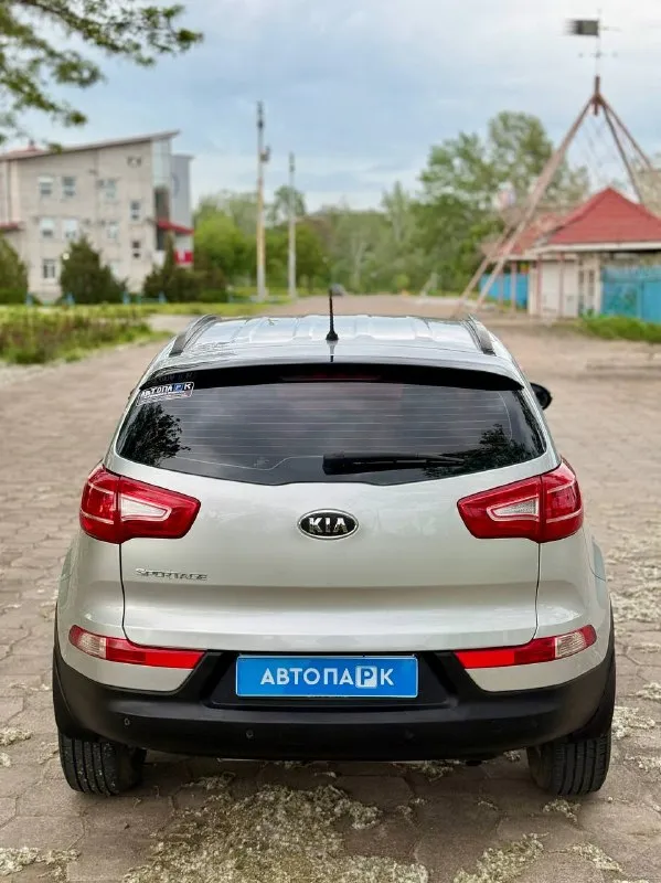 ⚪️ Kia sportage

💰Цена: 1 300 000р
🏢Город: мариуполь
📅Год выпуска: 2012
🧾Пробег: 159 660 км.
⚙️Двигатель: 2.0
⛽Топливо: бензин
⚙️Кпп: автомат

📞 Телефон:

+7-949-727-41-51
+7-989-263-55-56
+7-949-551-91-52

💾 Описание:

Sportage - безусловн. .. > отличное состояние
✅ Хорошая комплектация
✅ Кузов без коррозии
✅ Южная эксплуатация
✅ Техническая часть на 5+

Кондиционер ❄️ (холодит отлично), подогрев сидений, полный электропакет, птф, abs, airbag, гур, android магнитола, отличная резина на оригинальных литых дисках.

Улица шевченко 2️⃣6️⃣9️⃣

➕Автомобиль с пройденным техническим осмотром и готов к переоформлению.

🏦 Возможна продажа в кредит по двум документам. - фотография - 5