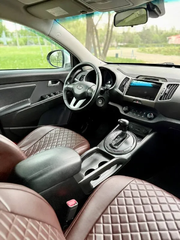 ⚪️ Kia sportage

💰Цена: 1 300 000р
🏢Город: мариуполь
📅Год выпуска: 2012
🧾Пробег: 159 660 км.
⚙️Двигатель: 2.0
⛽Топливо: бензин
⚙️Кпп: автомат

📞 Телефон:

+7-949-727-41-51
+7-989-263-55-56
+7-949-551-91-52

💾 Описание:

Sportage - безусловн. .. > отличное состояние
✅ Хорошая комплектация
✅ Кузов без коррозии
✅ Южная эксплуатация
✅ Техническая часть на 5+

Кондиционер ❄️ (холодит отлично), подогрев сидений, полный электропакет, птф, abs, airbag, гур, android магнитола, отличная резина на оригинальных литых дисках.

Улица шевченко 2️⃣6️⃣9️⃣

➕Автомобиль с пройденным техническим осмотром и готов к переоформлению.

🏦 Возможна продажа в кредит по двум документам. - фотография - 7