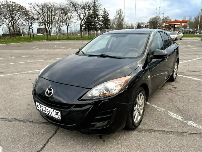 Mazda 3 bl 2010 год мотор 1.6 (105 сил), пробег настоящий 262, личный автомобиль. Передний привод. Двигатель работает без каких либо шумов. Коробка обслужена, заменено сцепление от предыдущего хозяина (прошла 24000), кузов в хорошем состоянии. Дно и пороги родные, есть видео до того как пескоструили и наносили антикор, все полости в дверях и тд, тоже обработаны. Хорошая акустика, подогревы сидений, регулировка зеркал и складывание. Фары заменены полностью, стоит оптика калиброванная и заводские галогены. Руль перешит на кожу (ручная заказная работа). Ходовка перебрана, звуков посторонних нет, до сих пор пыльники новые. Заменены колодки и блины, новый аккум, заменены все жидкости и масла даже в руле. Цена 750 к, торг приветствуется, осмотр макеевка-донецк +79494109596
📞 Звоните: +7(949)4109596 - фотография - 1