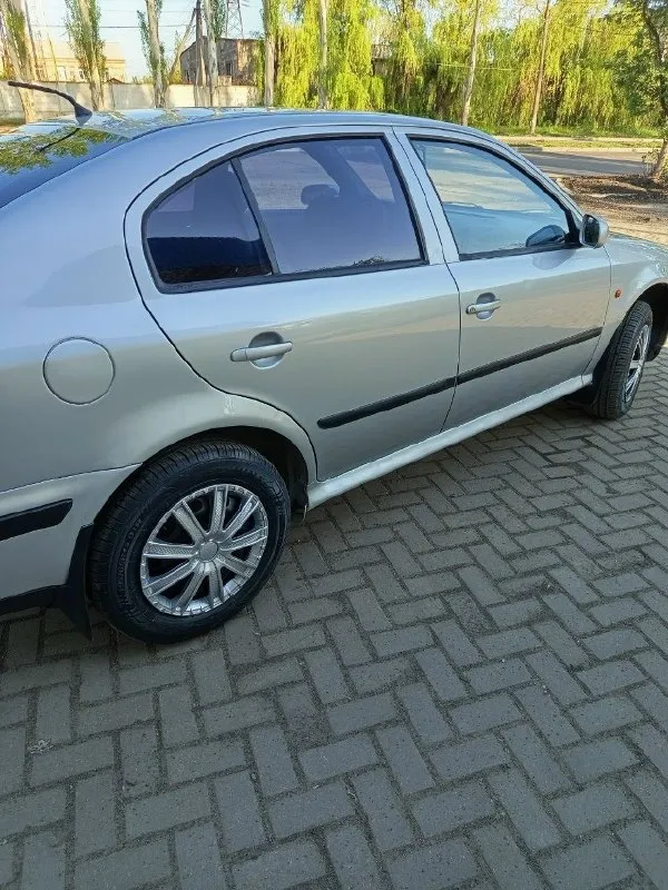 Автор: продам skoda октавия ! Год выпуска -2000! В хорошем состоянии! Комплекция : кондиционер, 4 стеклоподъёмника, и многое другое все для комфортной езды! Делать нечего не нужно!!!все работает !!!двигатель-1.6!самый лучший в линейке!едет бодро ! Родного пробега -290 т! Масло не ест, не троит не дымит ! Коробка механика работает хорошо! Было недавно заменино :ремень грм, помба, ролики масла ! По ходовой части все обслужено ! Машина в сварке и покраске не нуждается ! Резина лето почти новая ! И зима в комплекте! Осмотр машины город горловка +79493849099 связь очень очень плохая если не дозвонились, звоните пишите телеграмм вотсап вк на этом номере телефона ! Цена 465 тысяч рублей ! Не большой торг при осмотре!. . !!!наш телеграм канал [ бесплатное размещение за репост!!! Правила сообщества [ мы в мах [
📞 Звоните: +7(949)3849099 - фотография - 2