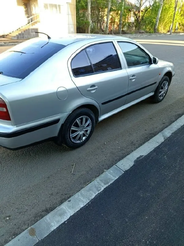 Автор: продам skoda октавия ! Год выпуска -2000! В хорошем состоянии! Комплекция : кондиционер, 4 стеклоподъёмника, и многое другое все для комфортной езды! Делать нечего не нужно!!!все работает !!!двигатель-1.6!самый лучший в линейке!едет бодро ! Родного пробега -290 т! Масло не ест, не троит не дымит ! Коробка механика работает хорошо! Было недавно заменино :ремень грм, помба, ролики масла ! По ходовой части все обслужено ! Машина в сварке и покраске не нуждается ! Резина лето почти новая ! И зима в комплекте! Осмотр машины город горловка +79493849099 связь очень очень плохая если не дозвонились, звоните пишите телеграмм вотсап вк на этом номере телефона ! Цена 465 тысяч рублей ! Не большой торг при осмотре!. . !!!наш телеграм канал [ бесплатное размещение за репост!!! Правила сообщества [ мы в мах [
📞 Звоните: +7(949)3849099 - фотография - 4