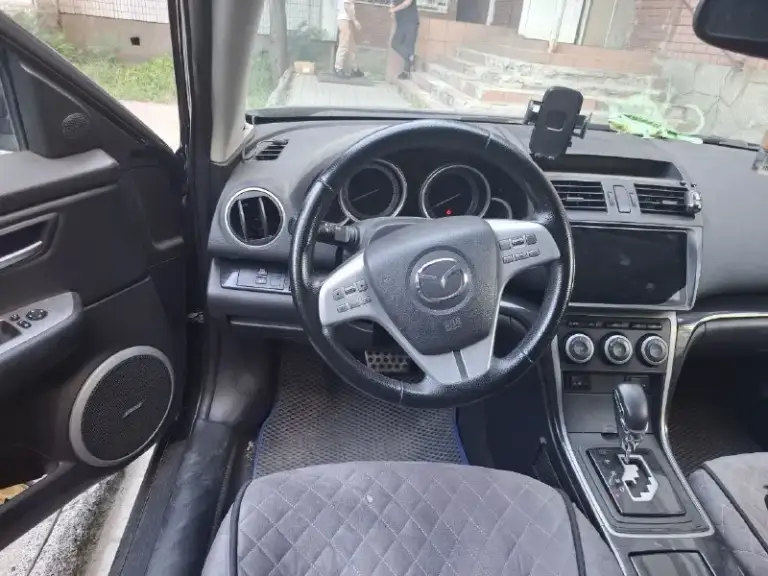 Мазда 6 2007, автомат, газ-бензин, нюансы по лкп, не знаю что писать, каждый день до сотни км, поджопник норм, гбц поменял, свечи новые оргинал, надо поменять, все вопросы по телефону +79496087055, осмотр донецк - фотография - 10