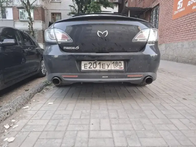 Мазда 6 2007, автомат, газ-бензин, нюансы по лкп, не знаю что писать, каждый день до сотни км, поджопник норм, гбц поменял, свечи новые оргинал, надо поменять, все вопросы по телефону +79496087055, осмотр донецк - фотография - 8