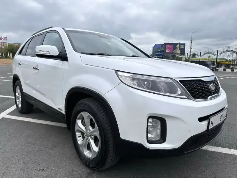 Kia sorento 2013
Вся в заводском окрасе !
2.4, Коробка автомат 6ст
7 Мест, полный привод с блокировкой, две зоны климата, два режима езды (+эко), складывание зеркал, подогревы, датчики, парктроники и тд. Автомобиль в отличном состоянии как по кузову так и технически, абсолютно весь кузов в идеальном состоянии, в заводском окрасе, техническая часть на 5+, обслужена полностью, все то проводились вовремя на официальном дилере, все записи в сервисной книжке, вложение не требует совсем. Птс оригинал. На автомобиле новая летняя резина. Так же установлена сигнализация старлайн с автозапуском. Автотека на последнем фото. Стоимость 1.650.000, торг у капота, любая проверка приветствуется, возможен обмен. Донецк. +79499615108
📞 Звоните: +7(949)9615108 - фотография - 7