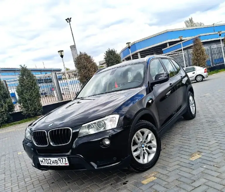 Марка автомобиля: bmw x3 xdrive
Возможна продажа в кредит ☝🏼
Цена: 2.155.000 рублей
Город: донецк
Район: кировский
Год выпуска: 2014
Пробег: 220.000 км.
Двигатель: 2.0 t
Топливо: дизель(n47)
Кпп: автомат
Телефон: +79493751946
Описание:
Вашему вниманию отличный автомобиль ☝🏼
Весь в родной краске 👍🏼
Всего два хозяина за всё время 👍🏼
Самый надёжный дизельный двигатель n47☝🏼👍🏼
Внешне не выглядит на пробег в 200.000 км👍🏼
Спортивный, дерзкий и очень резвый, да и ещё экономичный💪🏼
Самая отличная комплектация ☝🏼
Полностью обслужен 👍🏼 максимально ухоженный ☝🏼
Мылся на дорогих мойках и покрыт керамикой 💪🏼
По комплектации:
Климат;
Авто запуск;
Камера заднего вида;
Два ключа;
Круиз;
Система "старт - стоп", в пробках и на светофоре;
Монитор со всем набором функций ( bluetooth, aux, navi и т. Д. );
Полный набор активной и пассивной безопасности;
Отличная акустика;
Подогрев сидений;
Заводской биксенон;
Управление на руле;
И так далее. ..
По т
📞 🇷🇺 Звоните: +79493751946 - фотография - 1