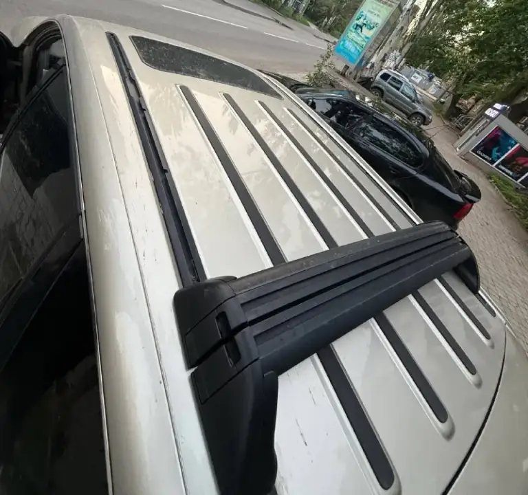 Срочно‼️
Volkswagen touareg i
Двигатель (бензин) 3.2
Год 2003
Пробег 320 000
Коробка автомат
Машина обслужена, мотор масло не ест без пневмы! Салон - кожа.
К машине относились аккуратно, обслуживание только хорошими расходниками
Юридически чистая, любые проверки.

Автомобиль в донецке.
Отличный внедорожник, сел и поехал.

Цена: 600 000

+79490196575 - фотография - 7