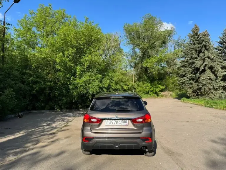 Продам семейный авто 2018 года mitsuвishi outlander sроrт (аsx) 2.0 объём двигателя (надёжный атмосферник), бензин, вариатор (обслужен), передний привод.
Пробег 61000 миль (98000км)
Владею с 2022 года, пригонял для себя из сша
Машина по технике полностью в исправном состоянии, вся обслужена.
По кузову есть сколы и царапки.
Кондиционер
Электро-регулировка и обогрев зеркал
4 Электростеклоподъемника
Круиз контроль
Магнитола с bluetooth aux
Штатная громкая связь
Камера заднего вида
Мультируль и т. Д.
Цена 1.8🍋 торг у капота
+79493684174
📞 Звоните: +7(949)3684174 - фотография - 3