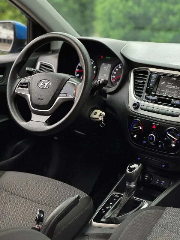 Hyundai solaris 1.6 2018 г. В.
Авто в идеальном состоянии полностью в заводском окрасе с пробегом 131 тыс. Км.
Последние 4 года автомобилем владела девушка!!
По комплектации
-Полный электропакет
-Кондиционер
-Подогрев передних сидений
-Мультимедиа aux/bt
-Сигнализация
-Abs/esp
-4 Airbag
Два ключа!!!
Автомобиль полностью обслужен,
Стоит новая летняя резина, зимний комплект колес также в наличии!! Новый акб
Тормоза полностью обслужены(всё новое)замена полностью всех фильтров и жидкостей включая и 500 км назад!!!
Стоимомость 1150000 ₽
Торг у капота!!!
Звоните +79495082418 (мах)
Тг вотсап +79493811593
📲 Tg: @kloyastarlink
📞 Звоните: +7(949)5082418 - фотография - 9